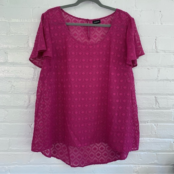 Torrid Sheer Top w/ Flutter Sleeves - Size 1 - Picture 12 of 12